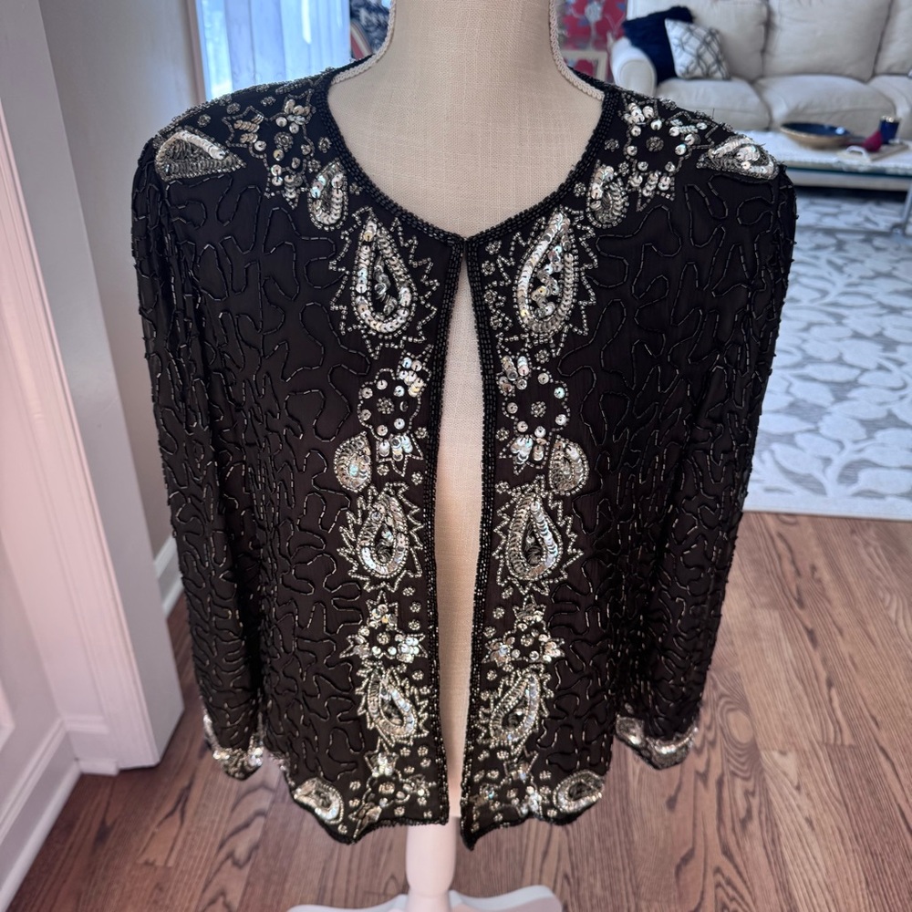 Sweelo Women’s vintage Black Silk Beaded Jacket by Sweelo Size large‎ 100% silk